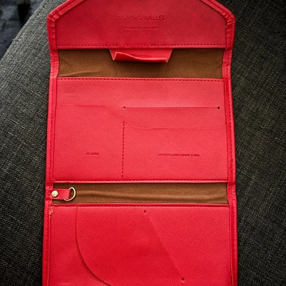 wallet - Picture 3 of 4